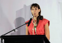 Sonia Paradis donne une conférence sur la mode éthique